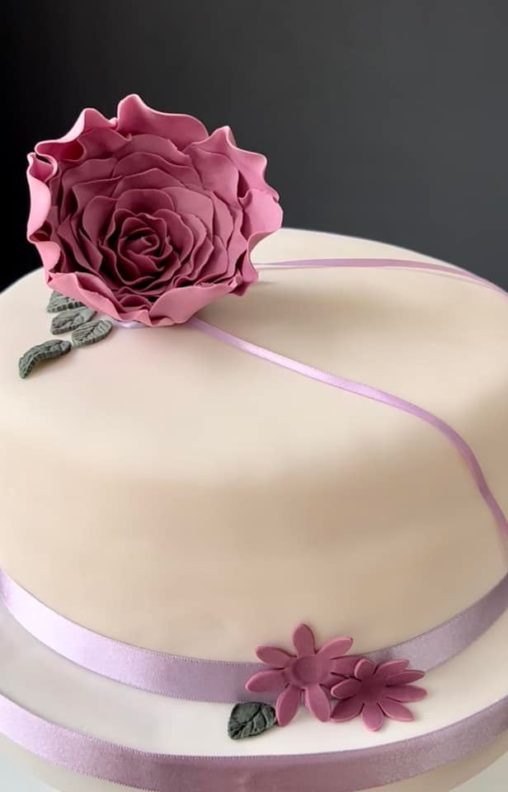 Lilac rose cake